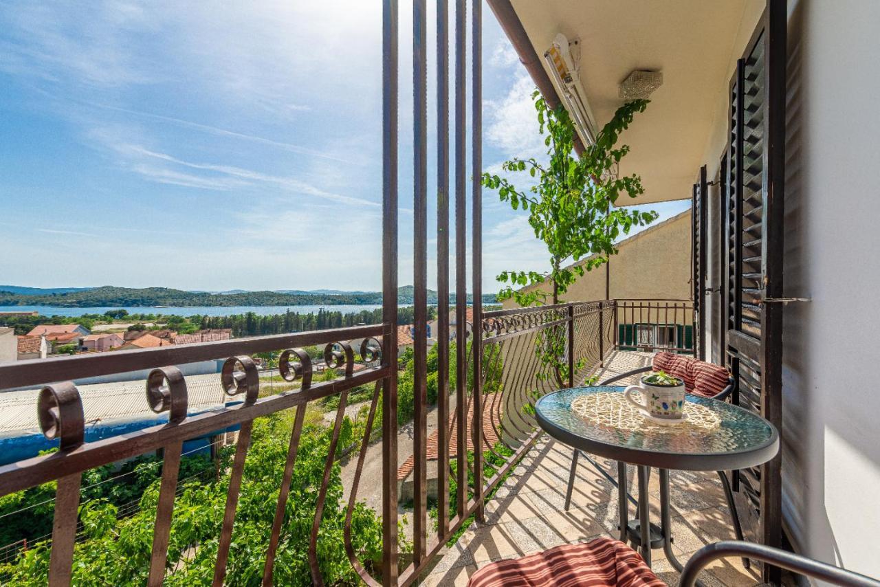 Apartments Dida Frane In 시베니크 외부 사진